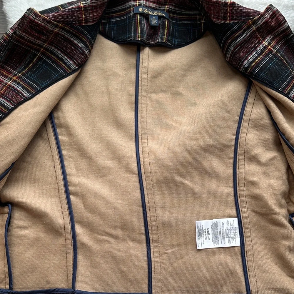 Brooks Brothers Plaid Light Jacket Wool Blend size 10 - Picture 2 of 10